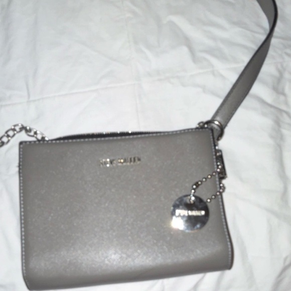 Steve Madden Silver-Gray Crossbody Bag - Picture 3 of 7